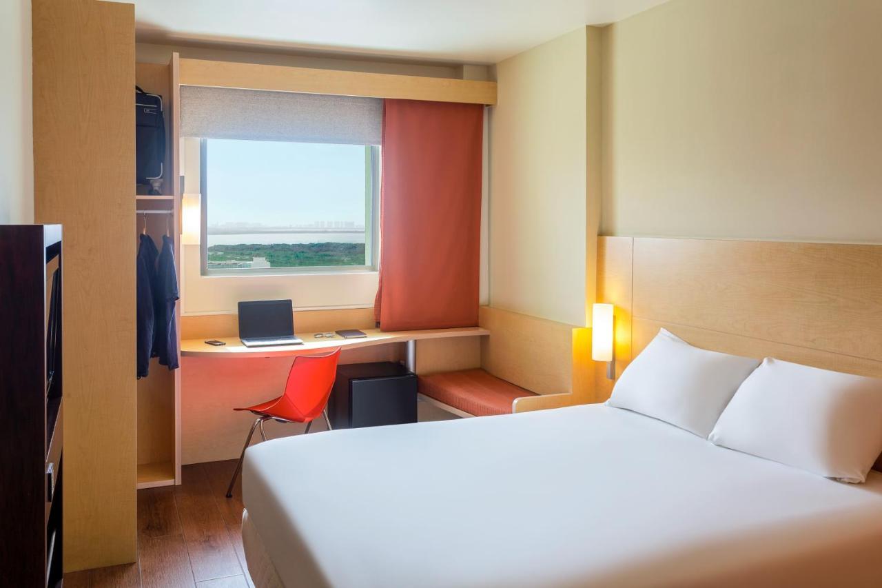 Double Room with Lagoon View